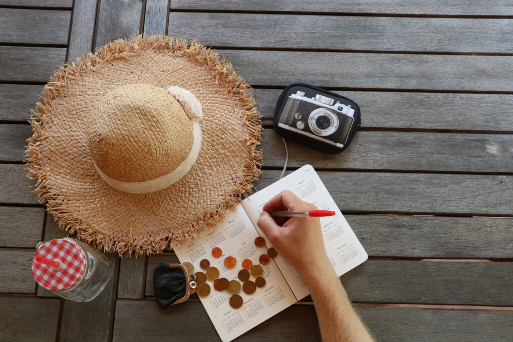 straw hat with calendar and coin purse